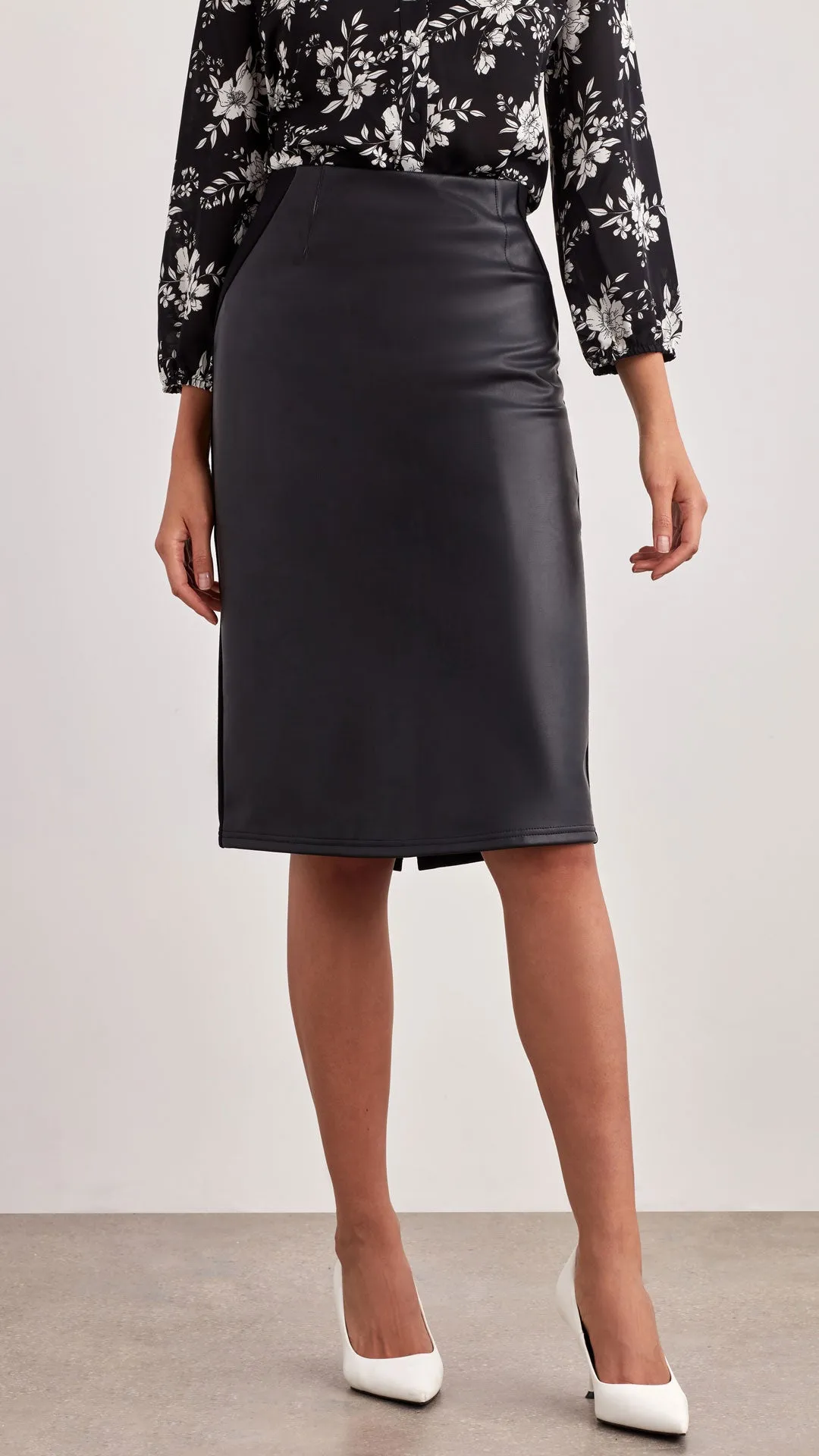 FAUX LEATHER & PONTE SKIRT