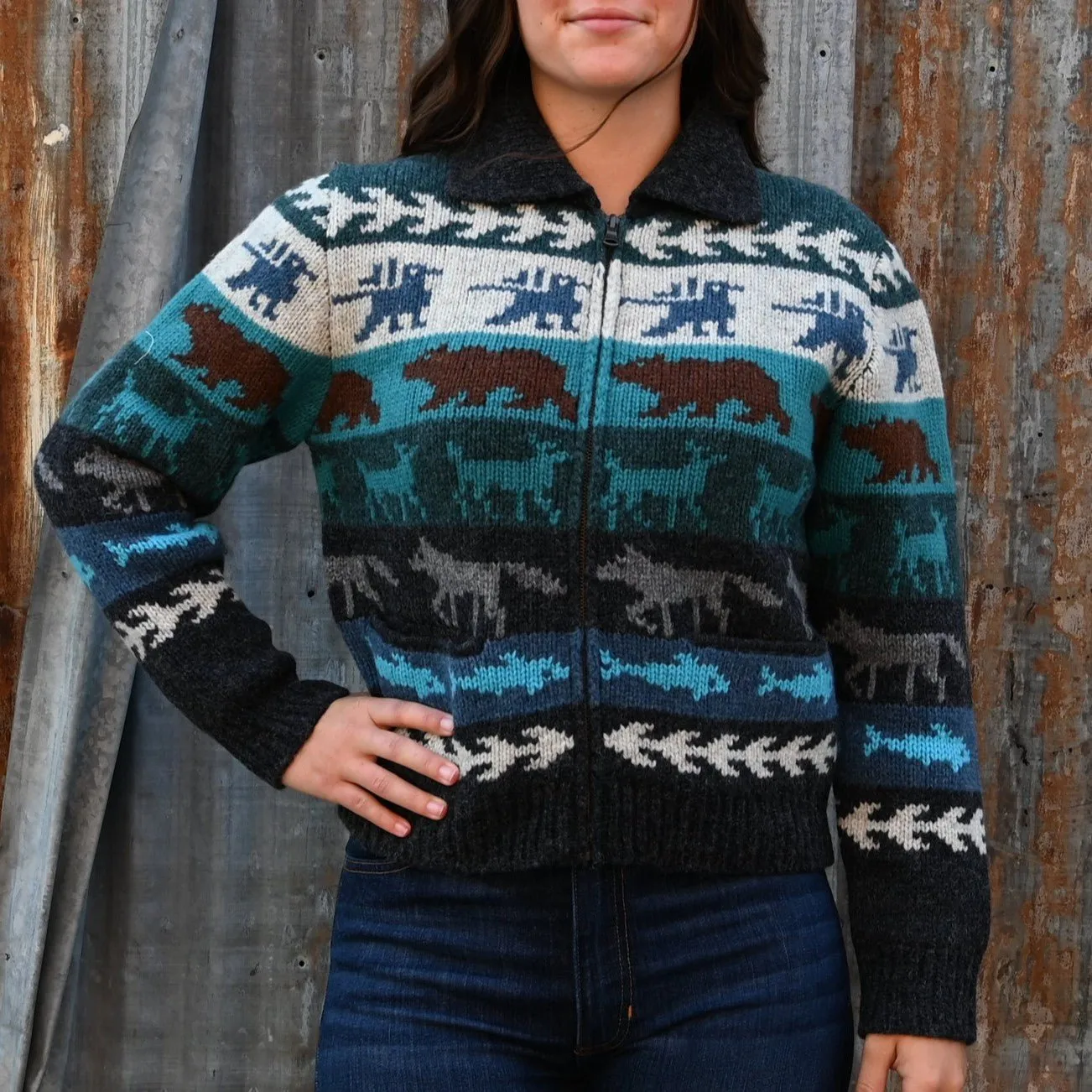 Filson Ladies FAIR ISLE CARDIGAN in Animal Multi